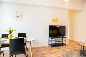 2 Aptmnts Berlin 4 bedrooms 2 kitchens 2 bathrooms